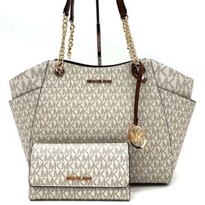 Michael Kors Large Jet Set Travel Chain Shoulder Bag & Trifold Wallet Vanilla